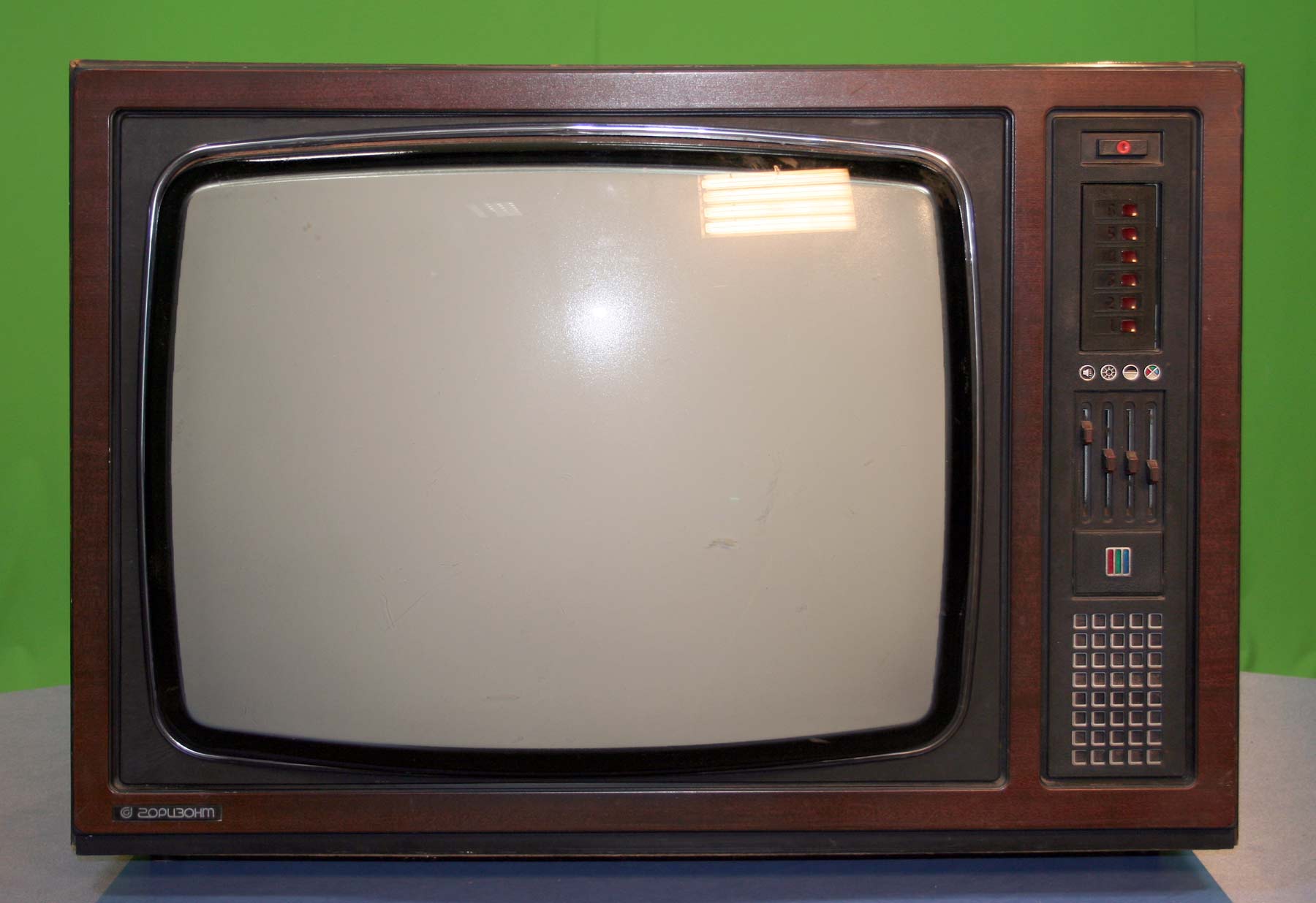 Горизонт-728/Д